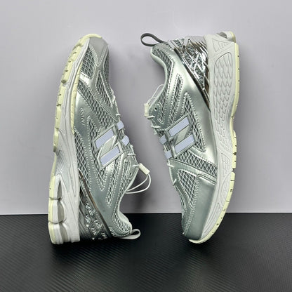 1906 Metallic Silver / Ivory