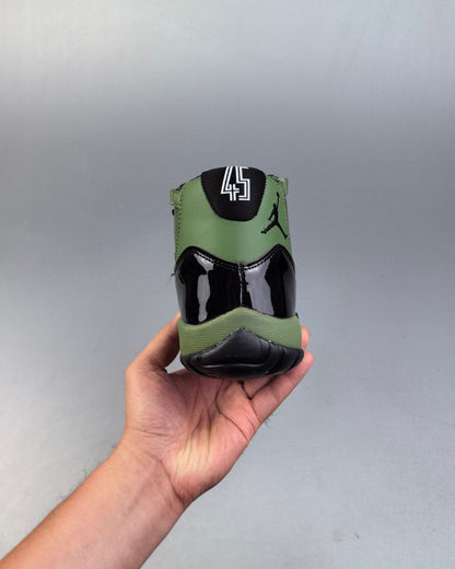 AJ11 Retro High Green and Black