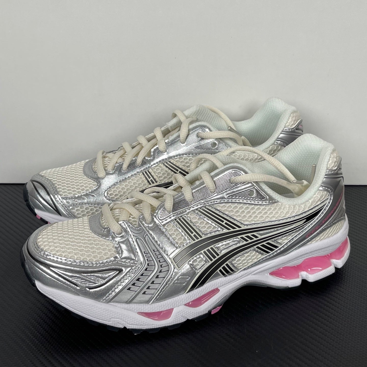Kayano 14 White / Silver / Pink