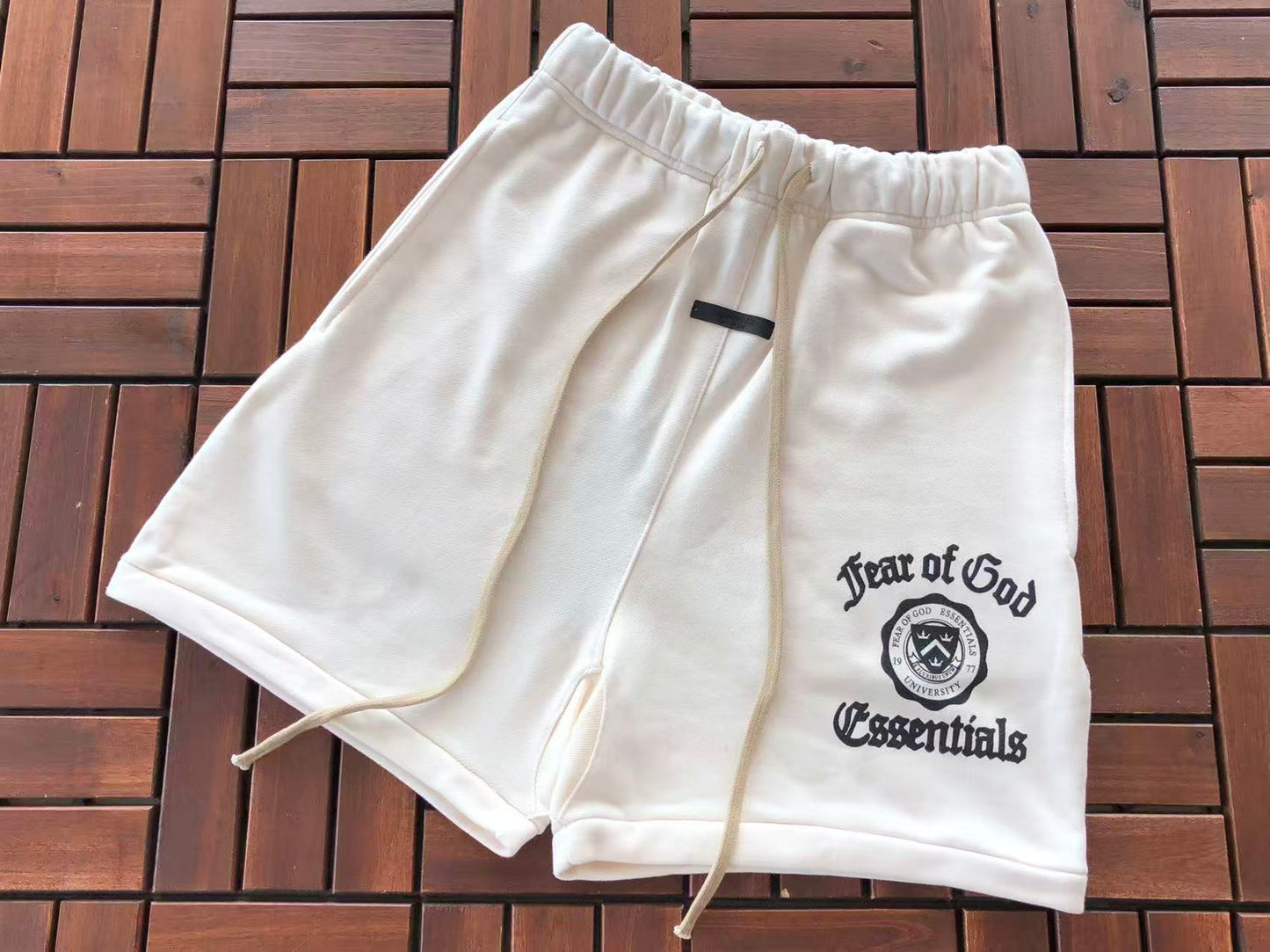 Essen Calções