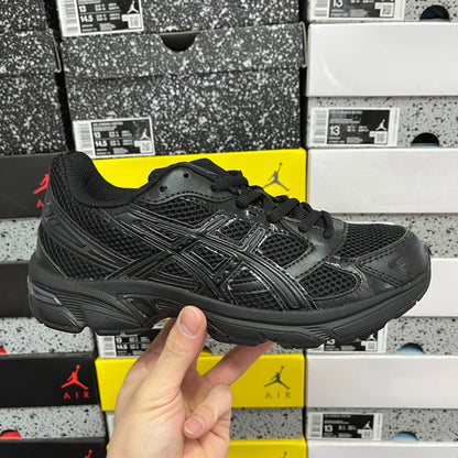 Gel-1130 Black/Graphite Grey