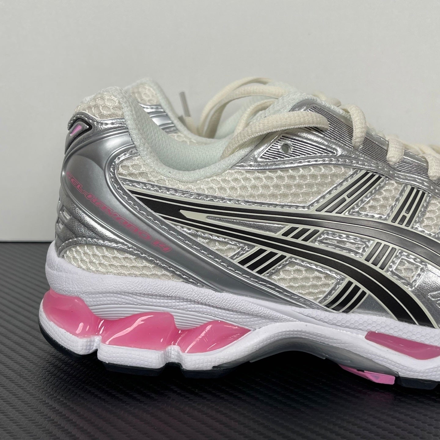 Kayano 14 White / Silver / Pink