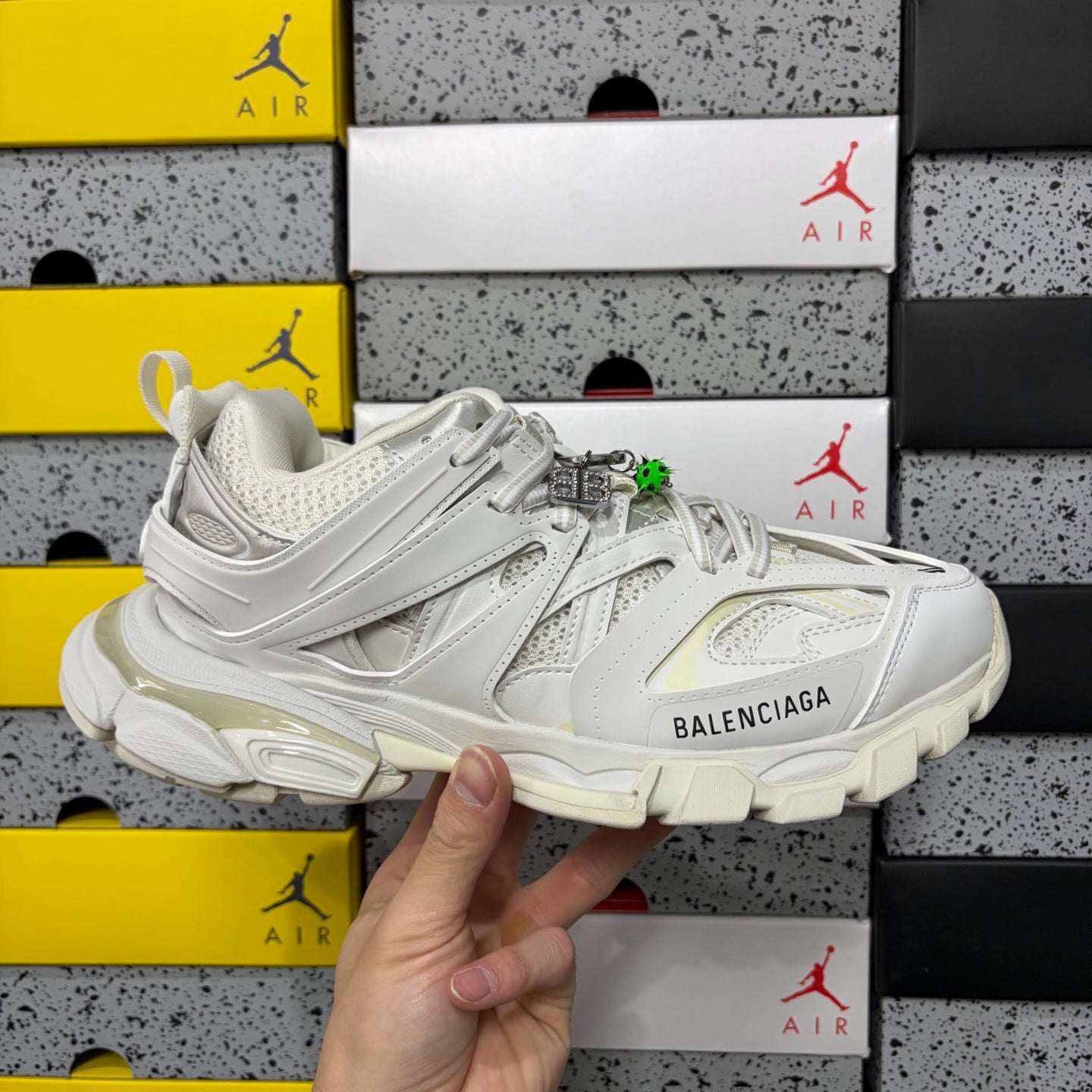 BLG Track White