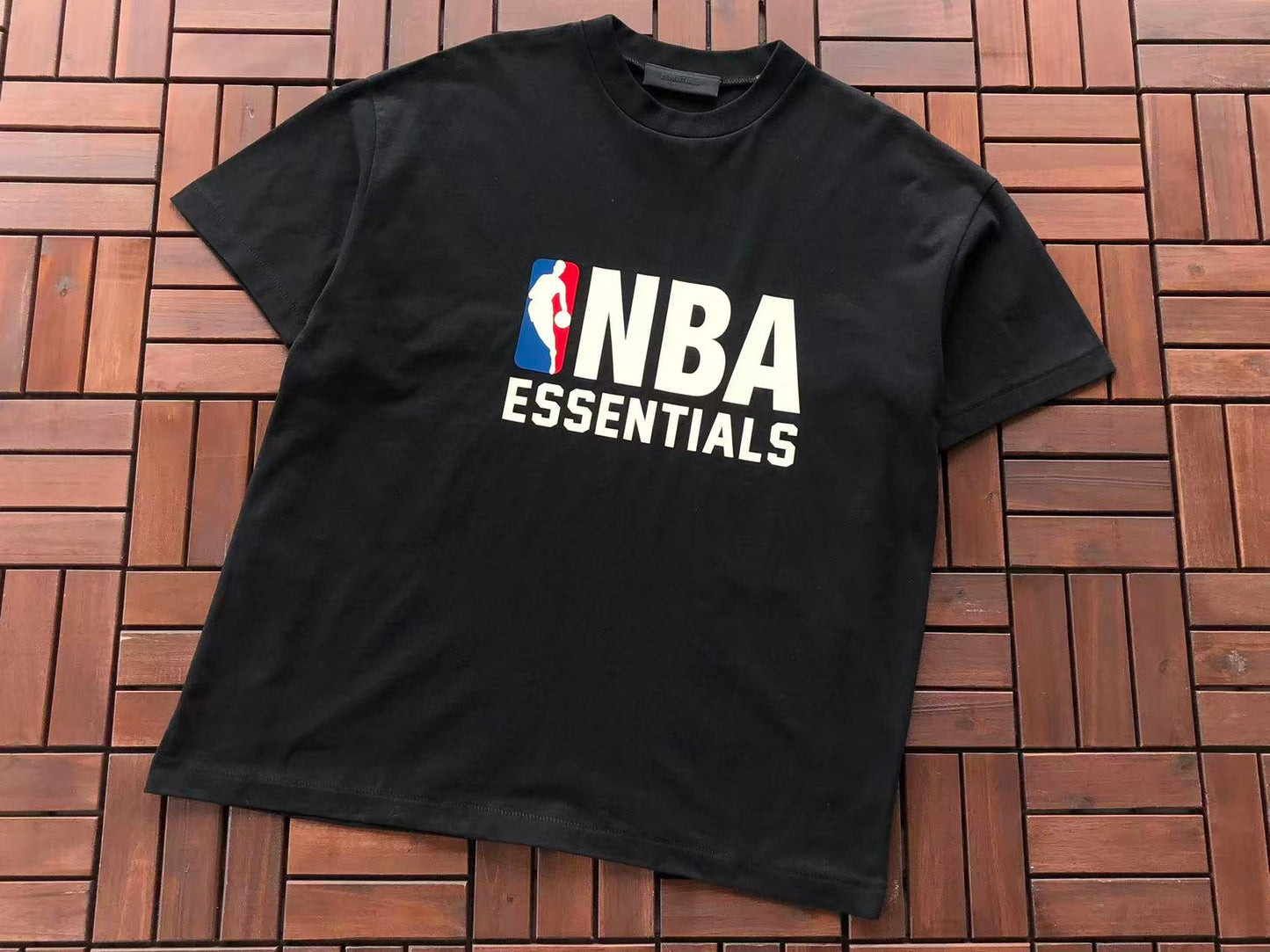 T-Shirts ESSENT