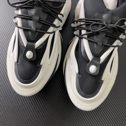 Balmain Unicorn Black White