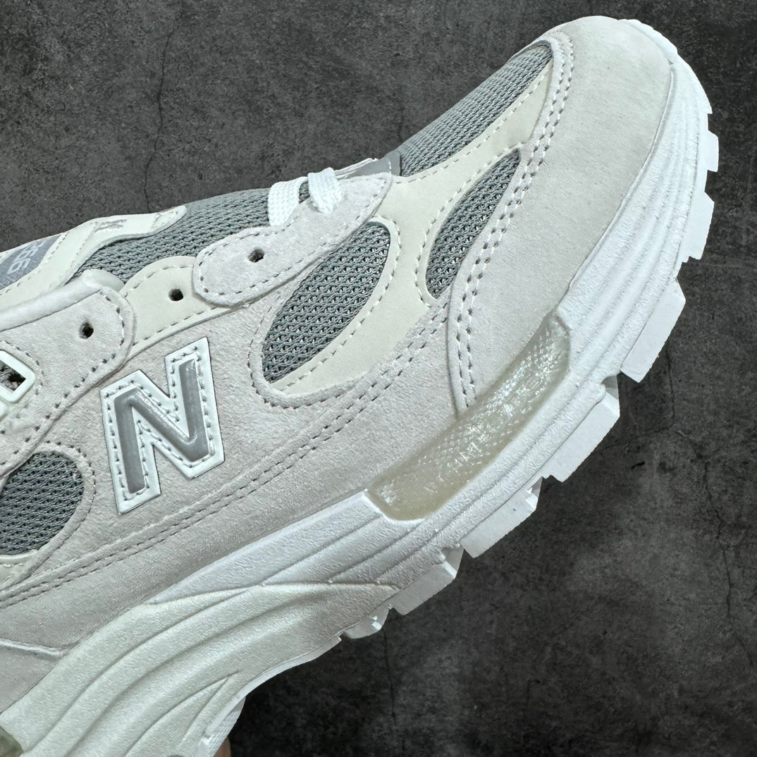 992 Triple White Grey