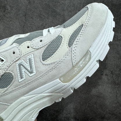 992 Triple White Grey