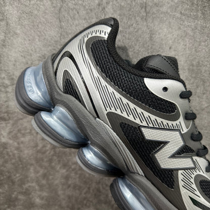 2000 Black and Silver