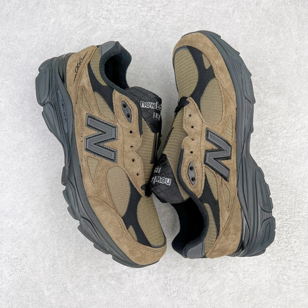 990 Brown Black
