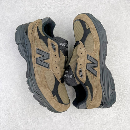 990 Brown Black