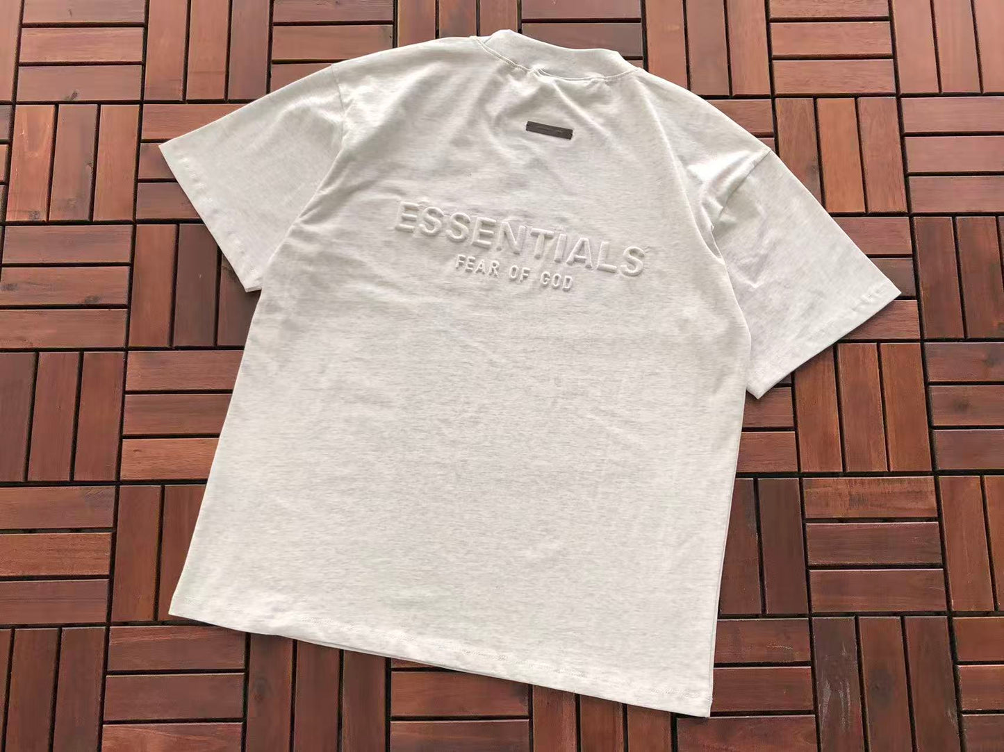 Conjuntos Essentials