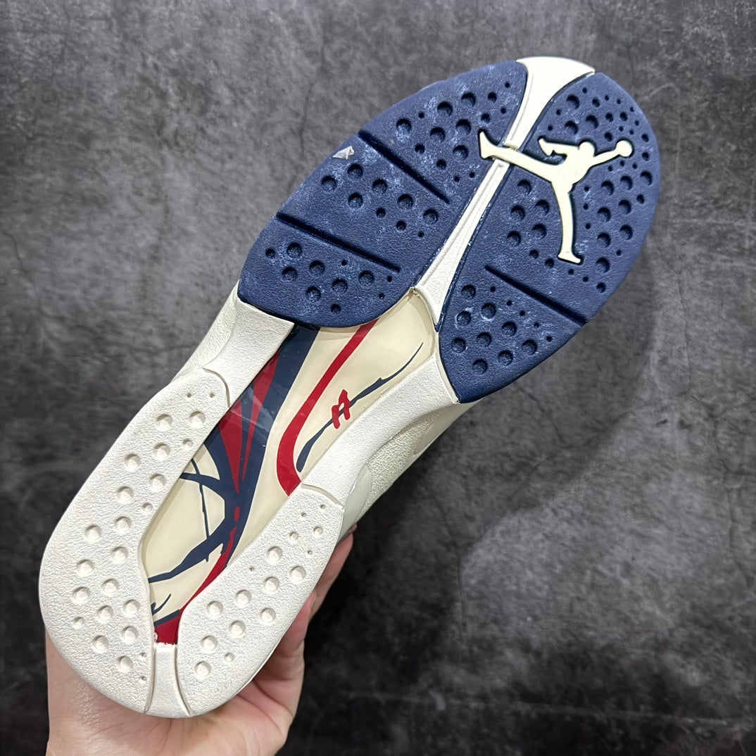 AJ8 SoleFly