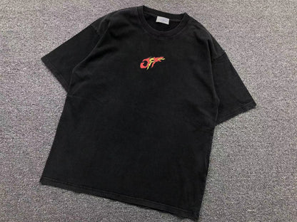 T-shirt Off