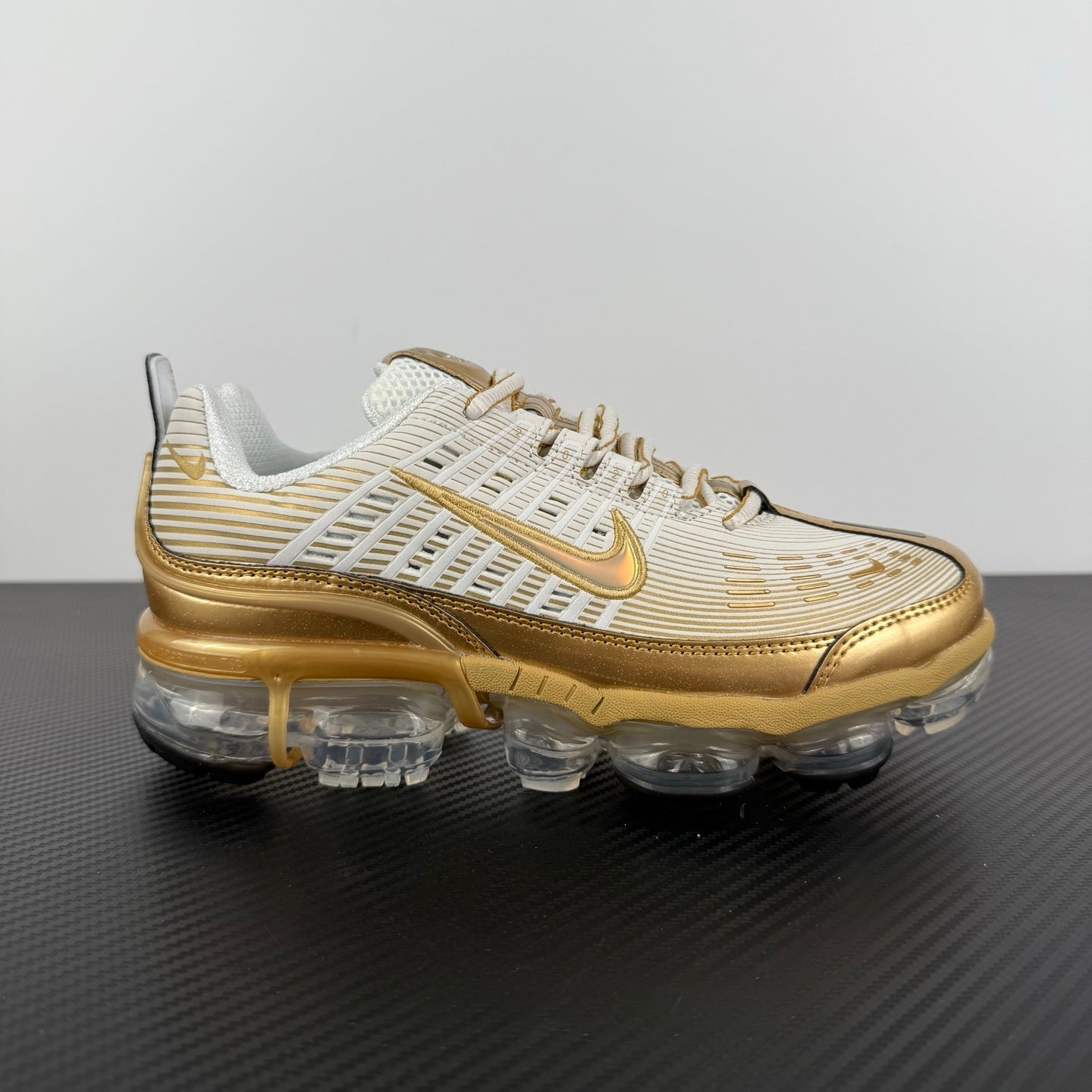 VaporMax 360 White Metallic Gold