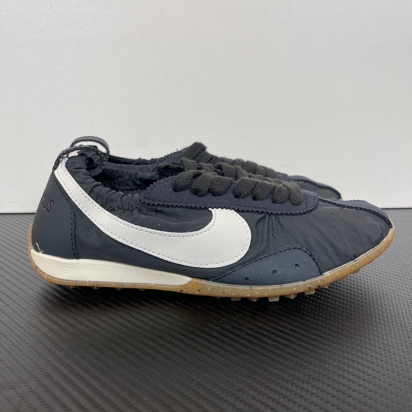 Moon Shoe x Jacq Off Noir