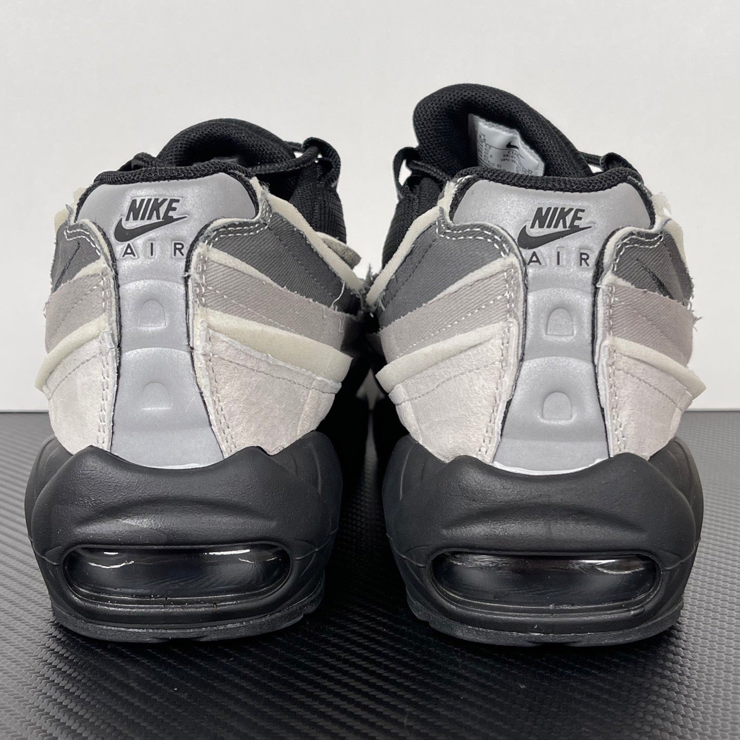 95 Comme des Garçons Black Grey