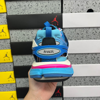BLG Track Light Blue Pink
