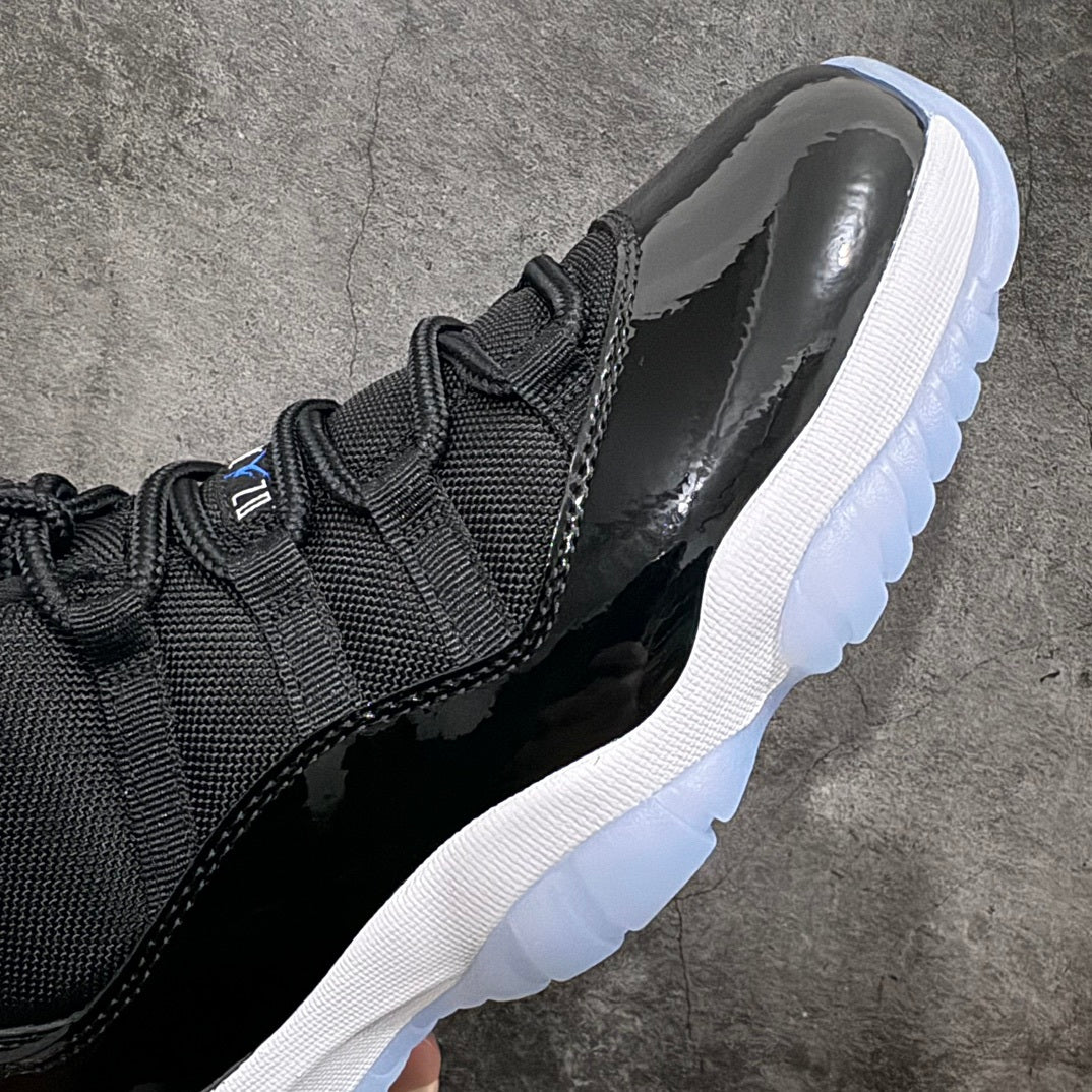 AJ11 Low Space Jam