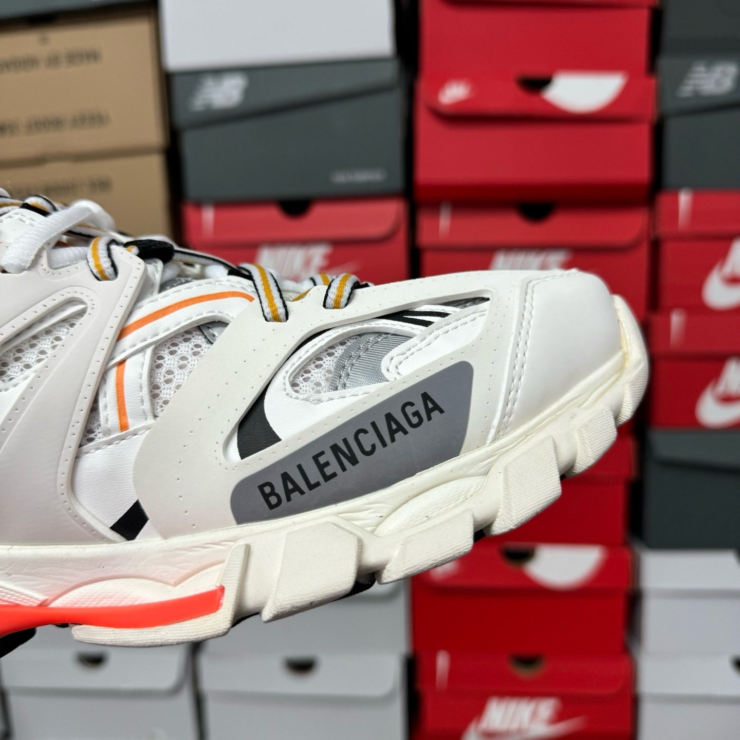 BLG Track Led White Orange