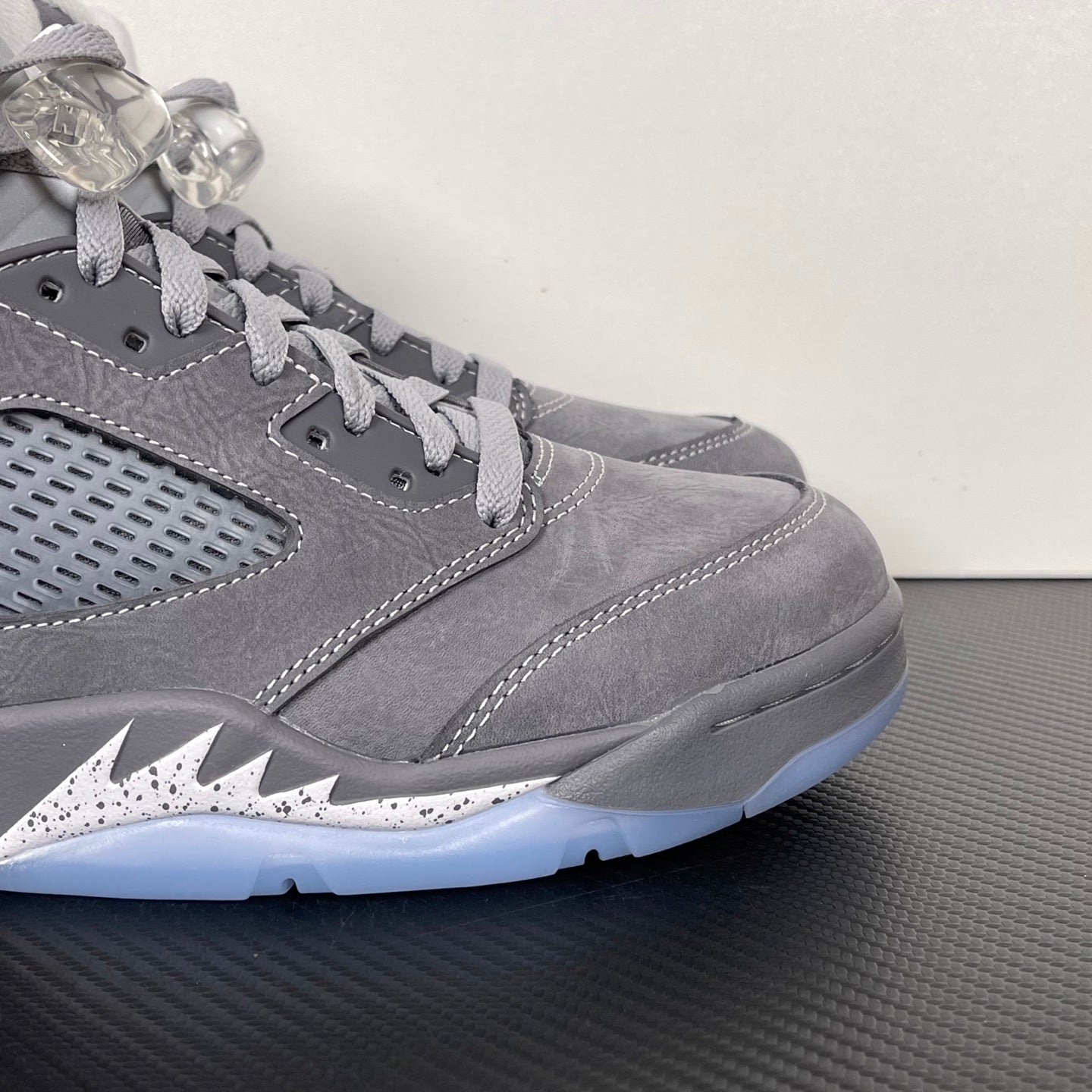 KB5 Wolf Grey