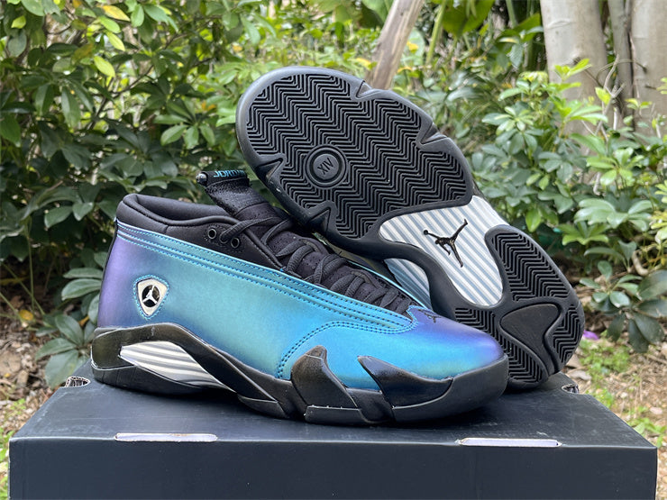 AJ14 Low Love Letter