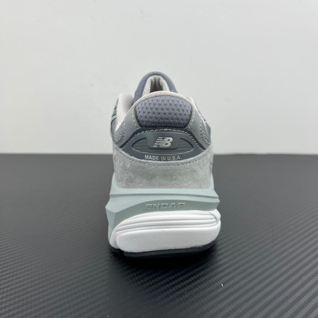 990 Grey Day