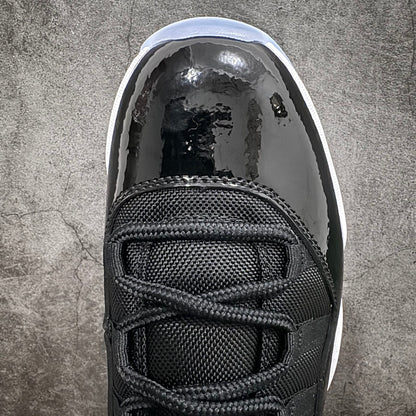 AJ11 Low Space Jam