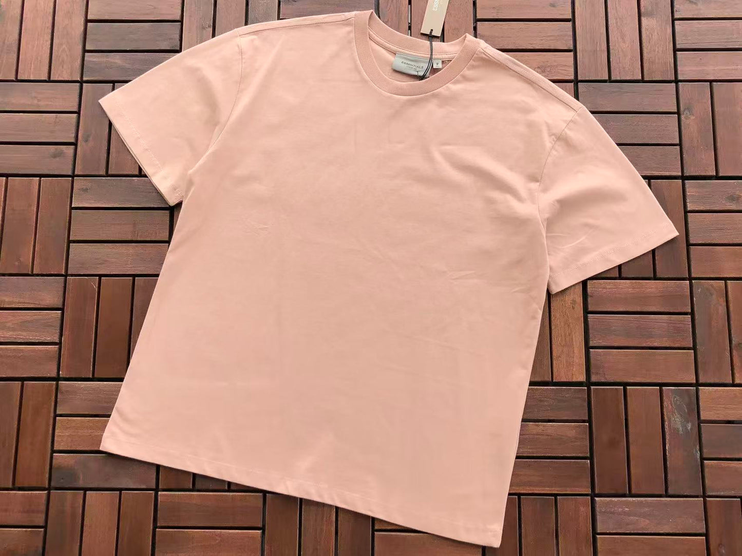 T-Shirts ESSENT