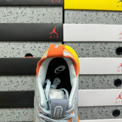 GEL-NIMBUS 28 Light Blue Orange