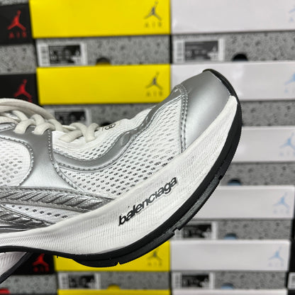 BLG Circuit White/Grey