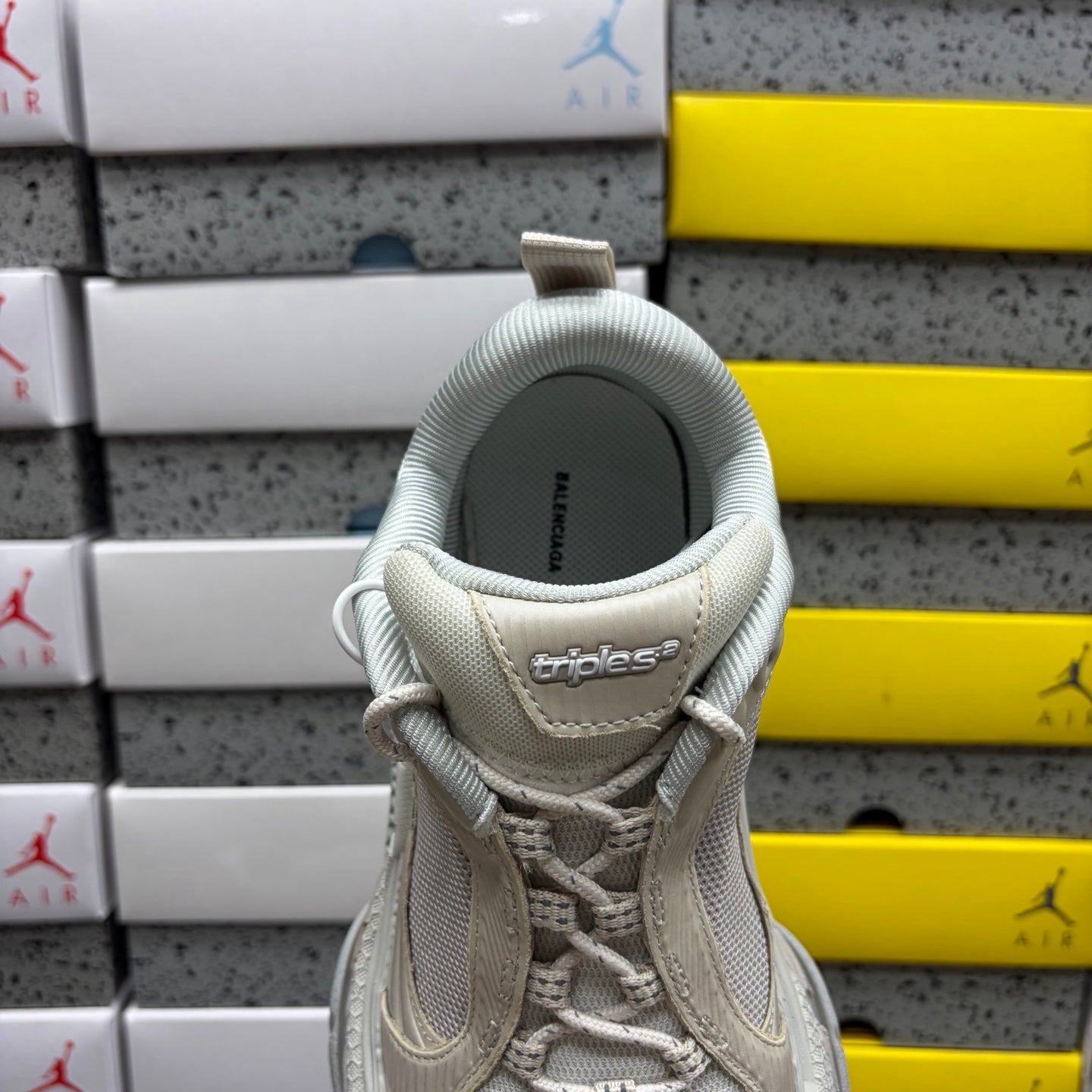 BLG Triple S.2 White/Beige