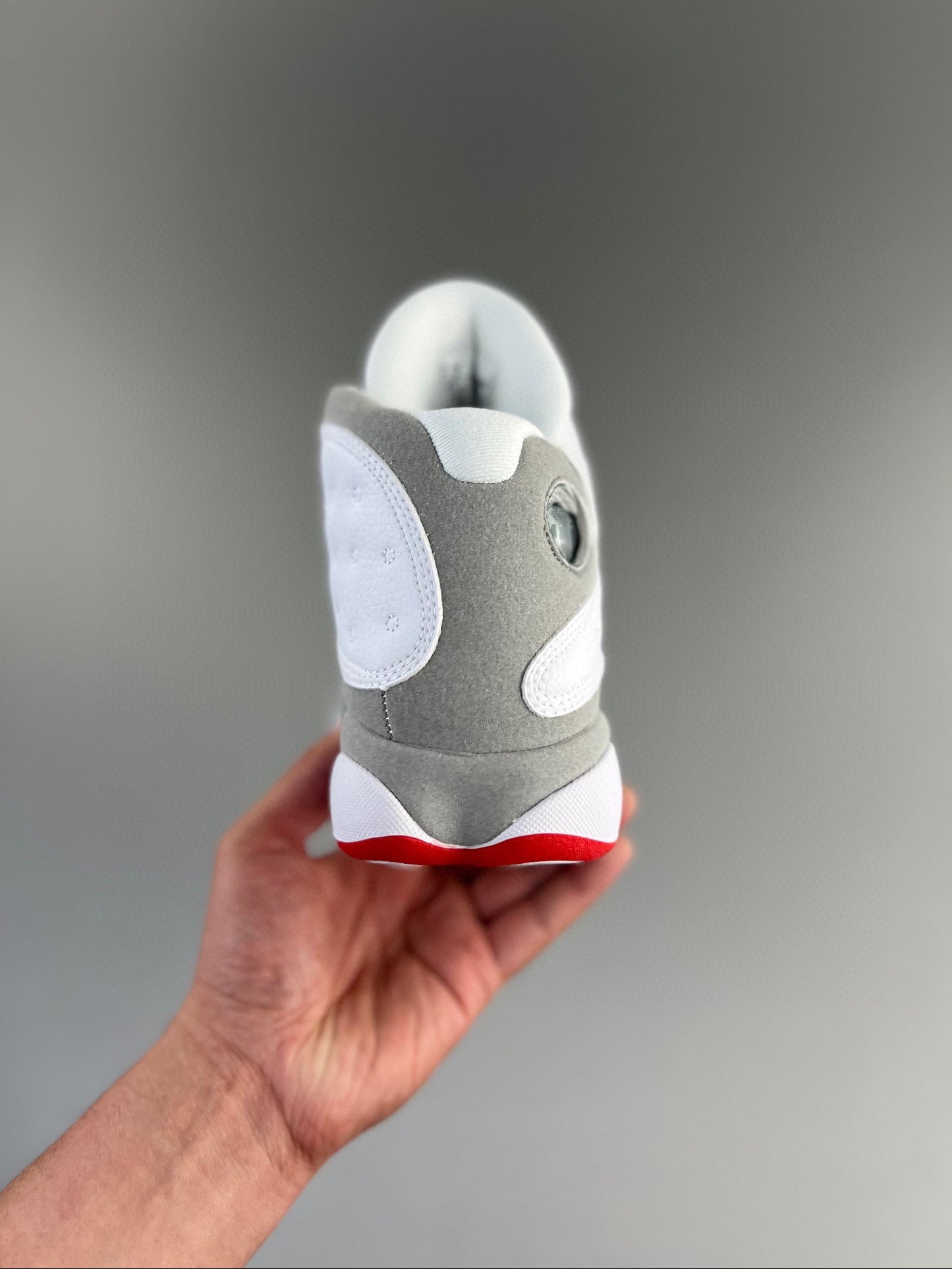 13 Wolf Grey
