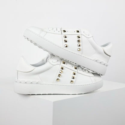 Valentino Rockstud Untitled White