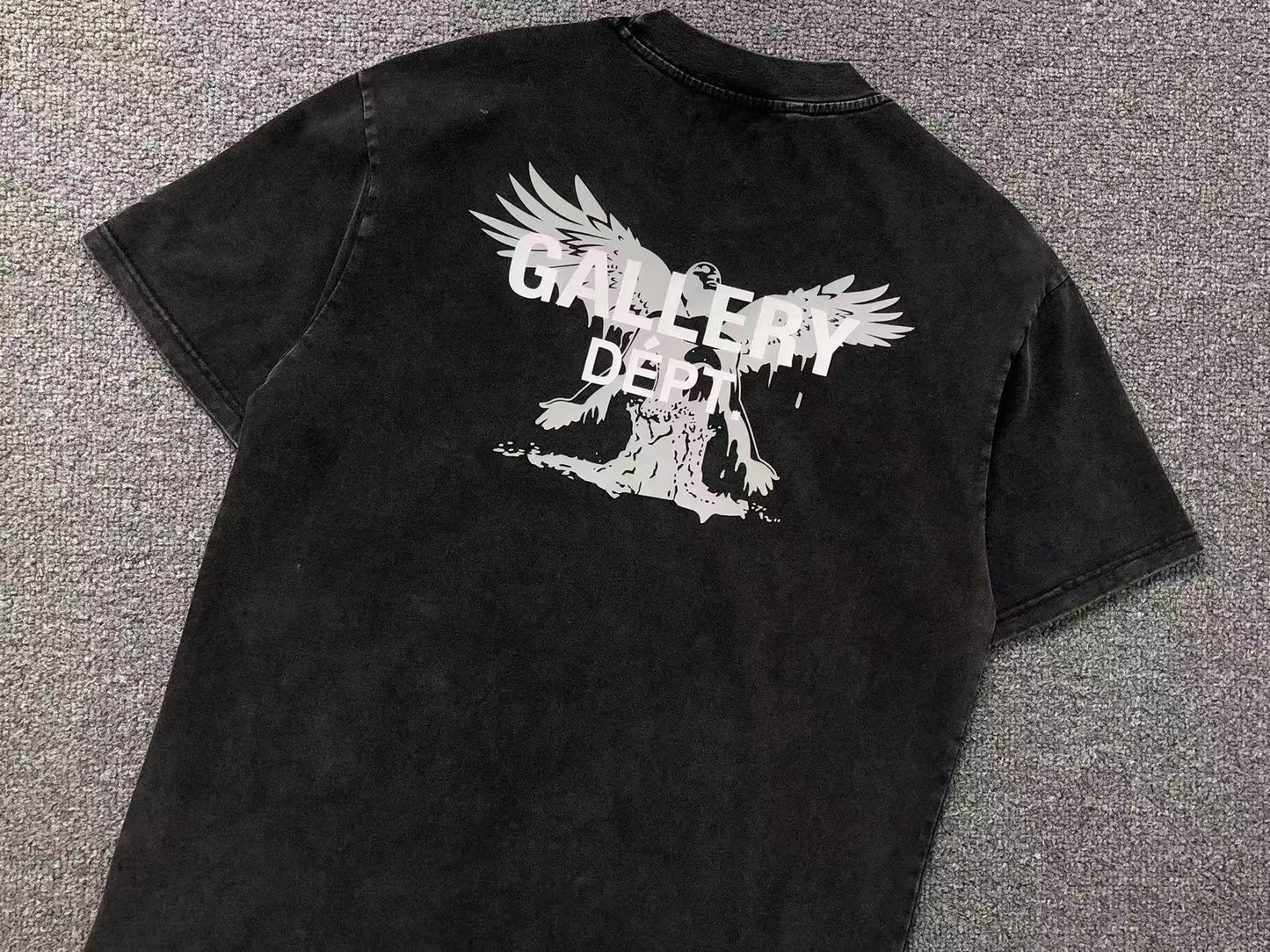 T-shirt GALLERY DEPT