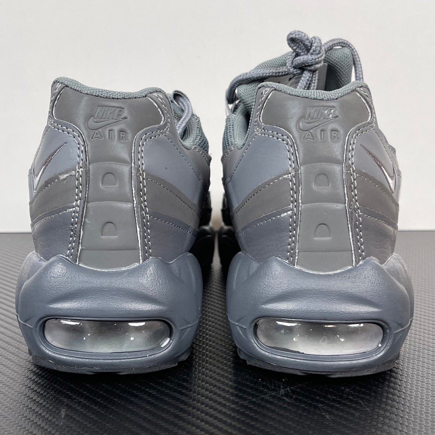 95 Pure Grey Light