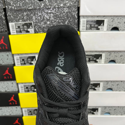 Gel-1130 Black/Graphite Grey