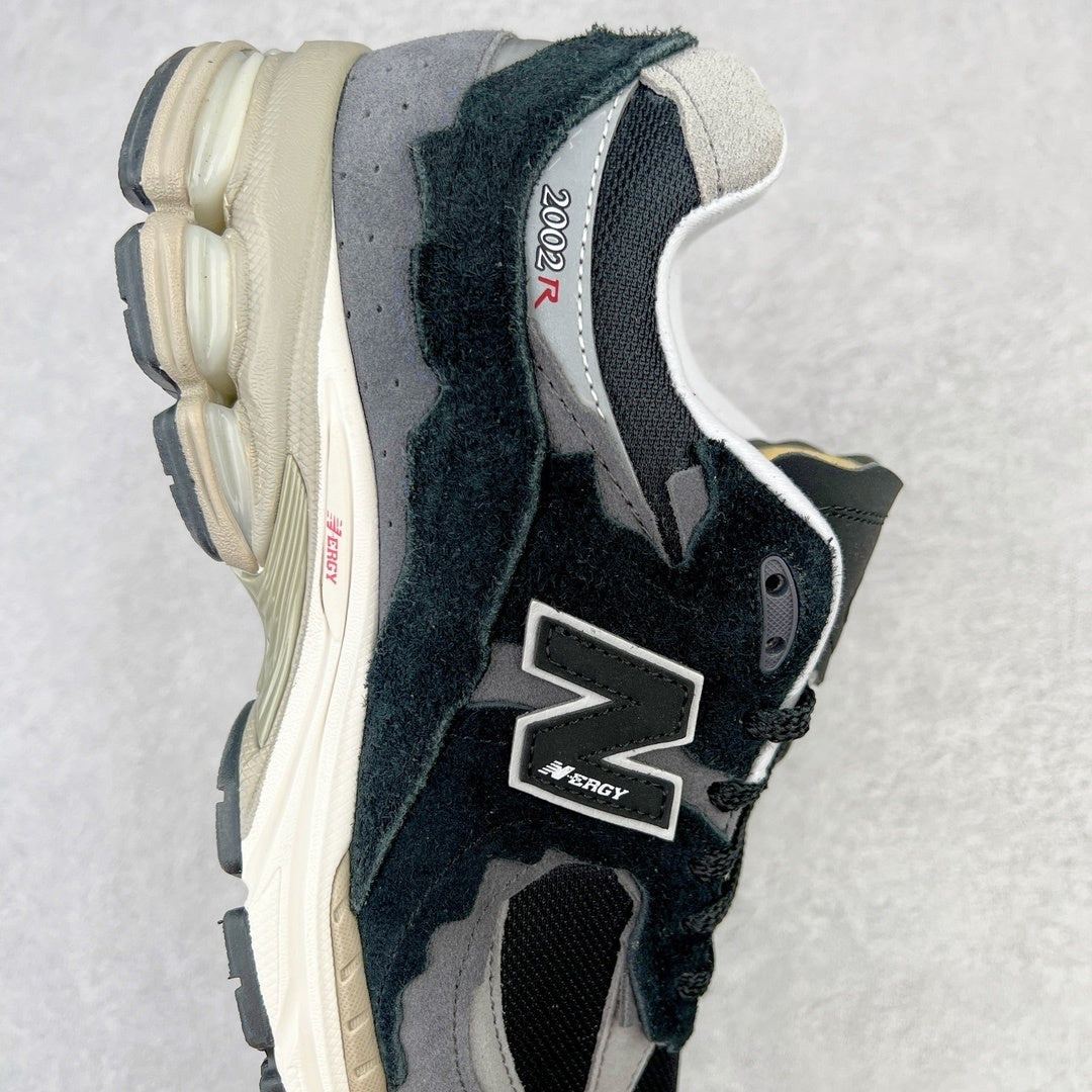 2002 Black