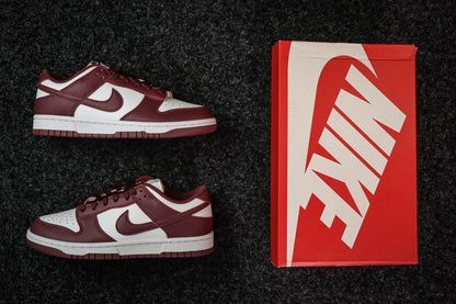 Dunk SP dark beetroot Sail