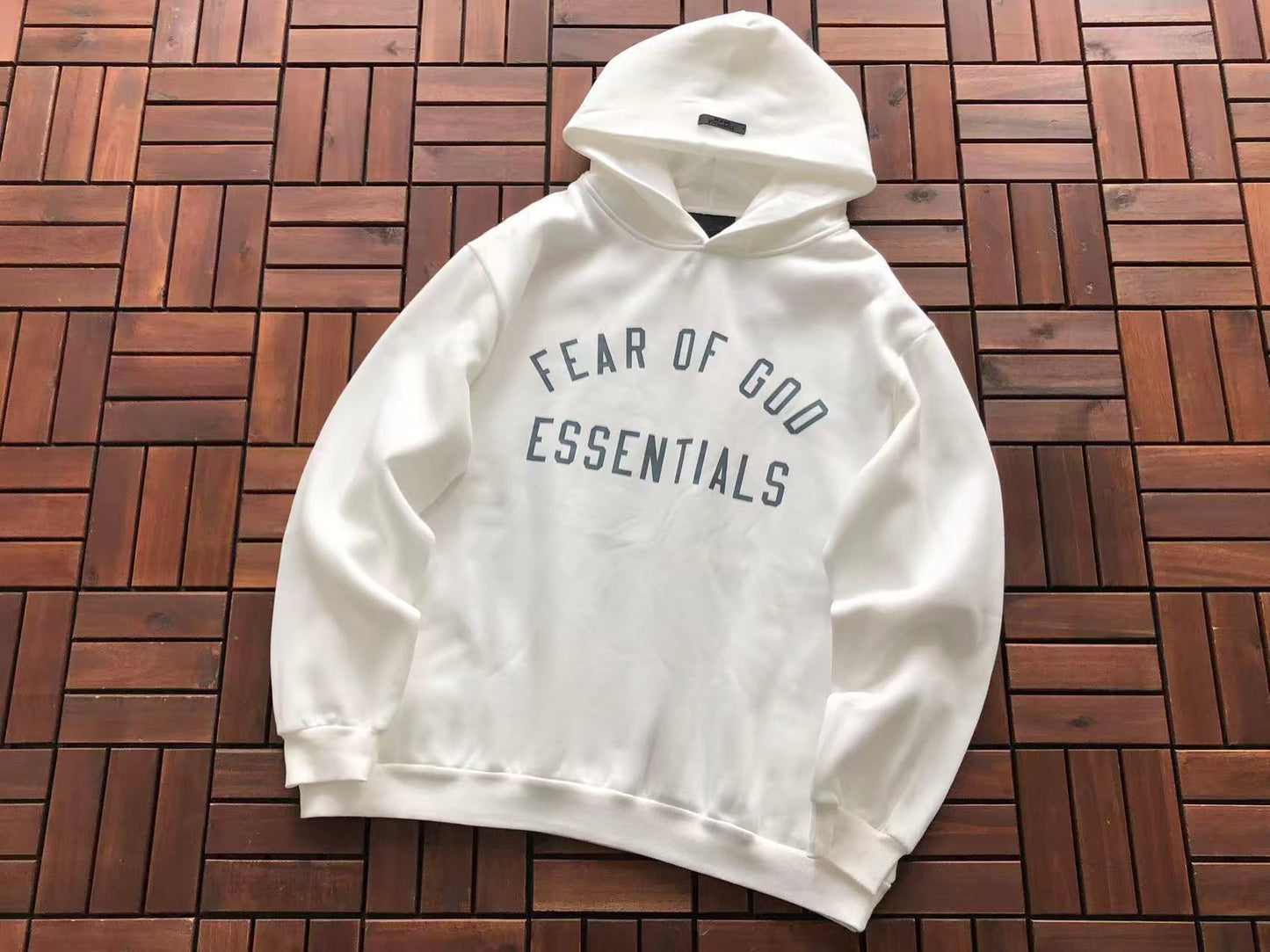 Conjuntos Essentials