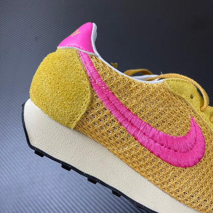 Roshe Run Sanded Gold