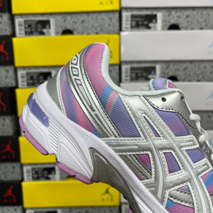 Gel-1130  Baby Lavender & Pure Silver