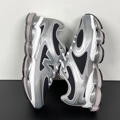 2000 ABZORB Grey and Black