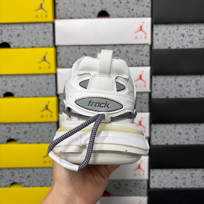 BLG Track Trail Laces White