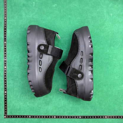 TT UGG PeakMod Lowcut