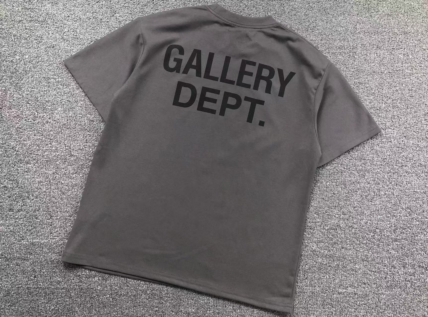 T-shirt GALLERY DEPT