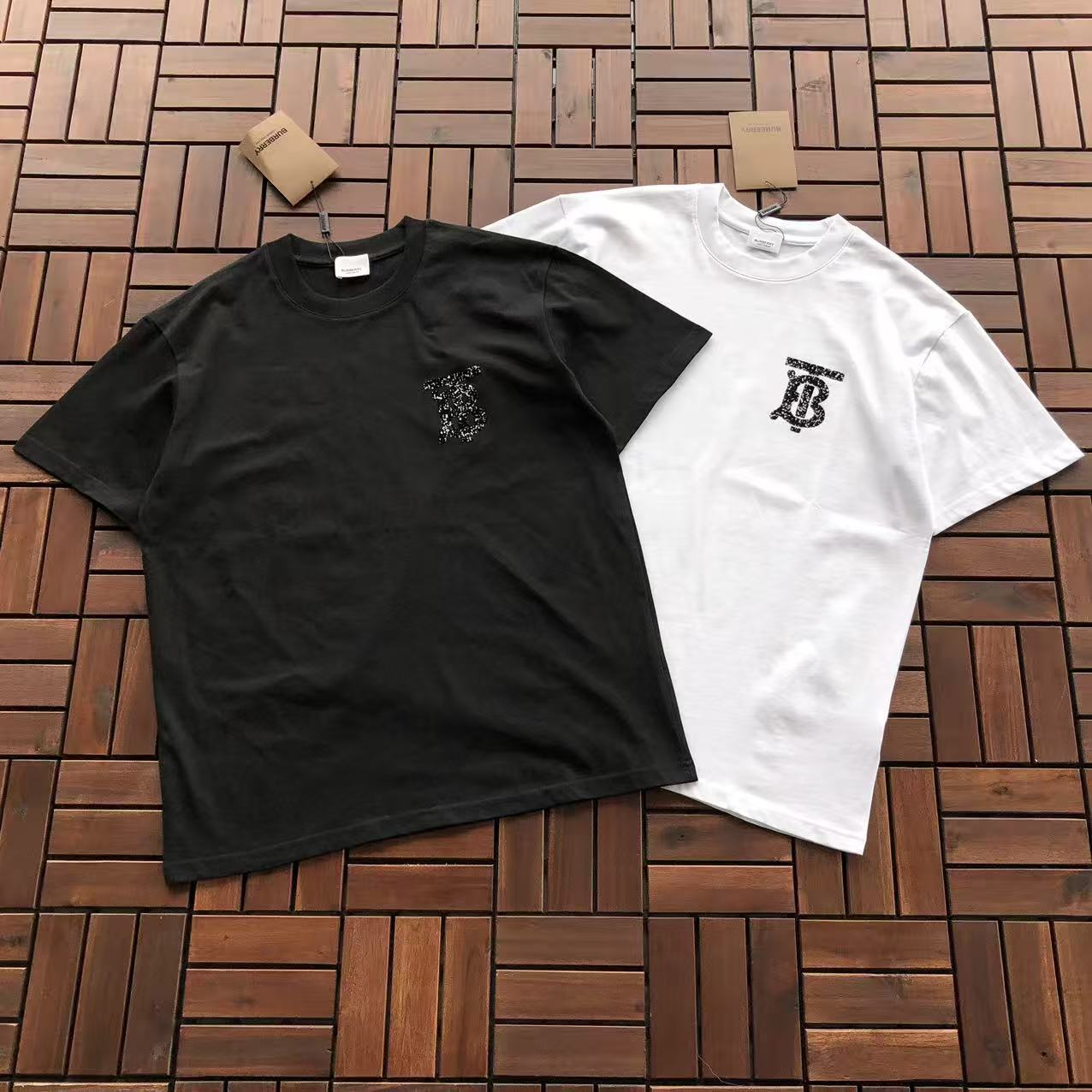 T-Shirts BB