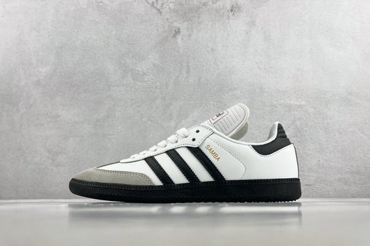 Samba Classic Black Sole