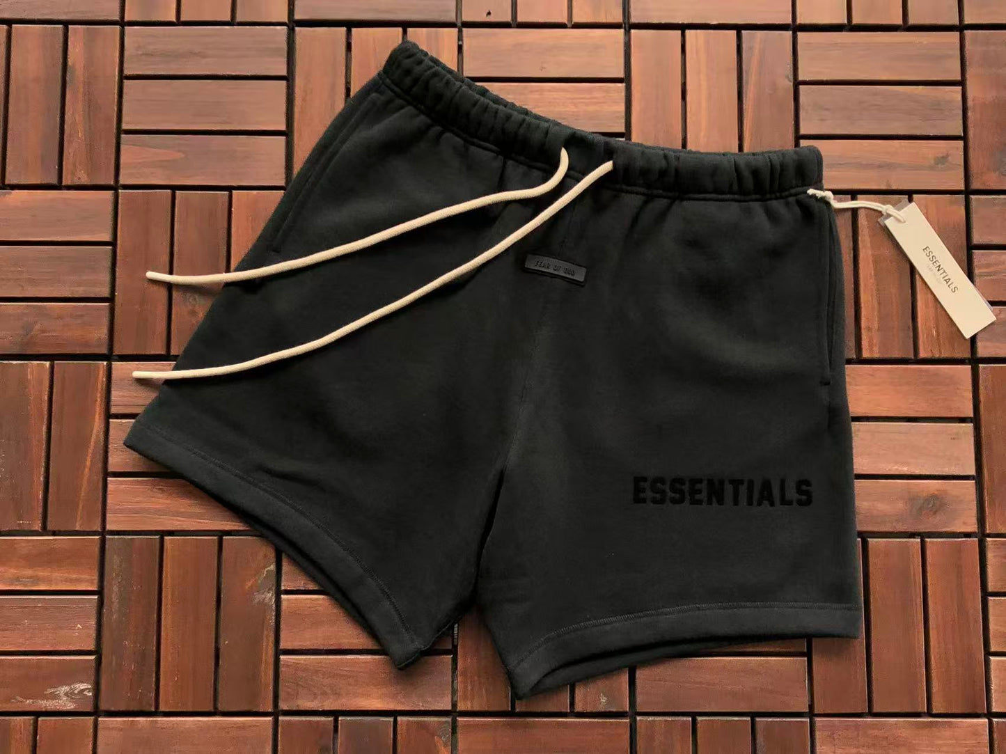 Conjuntos Essentials