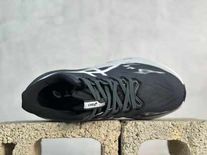 Superblast 3 Black/White