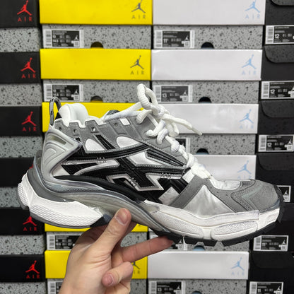 BLG Runner 7.0 White/Grey/Black